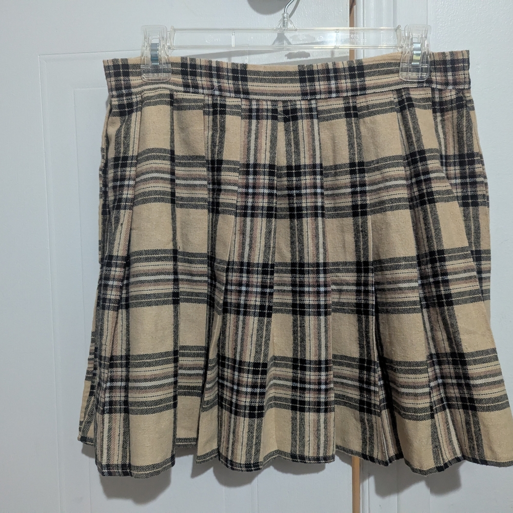 SHEIN Plaid Shirt in Beige and Black